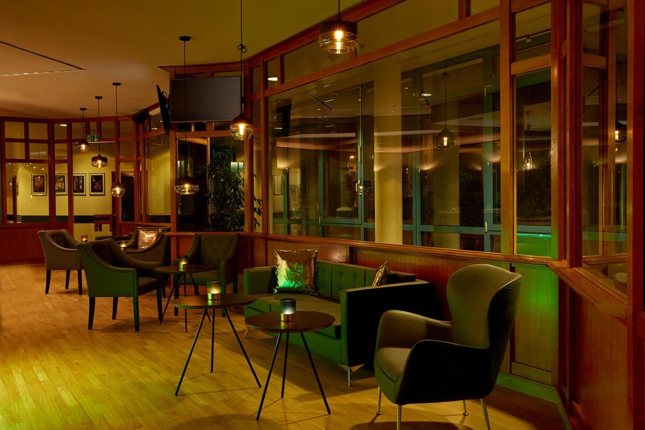 H+ Hotel Stuttgart Herrenberg Exterior photo