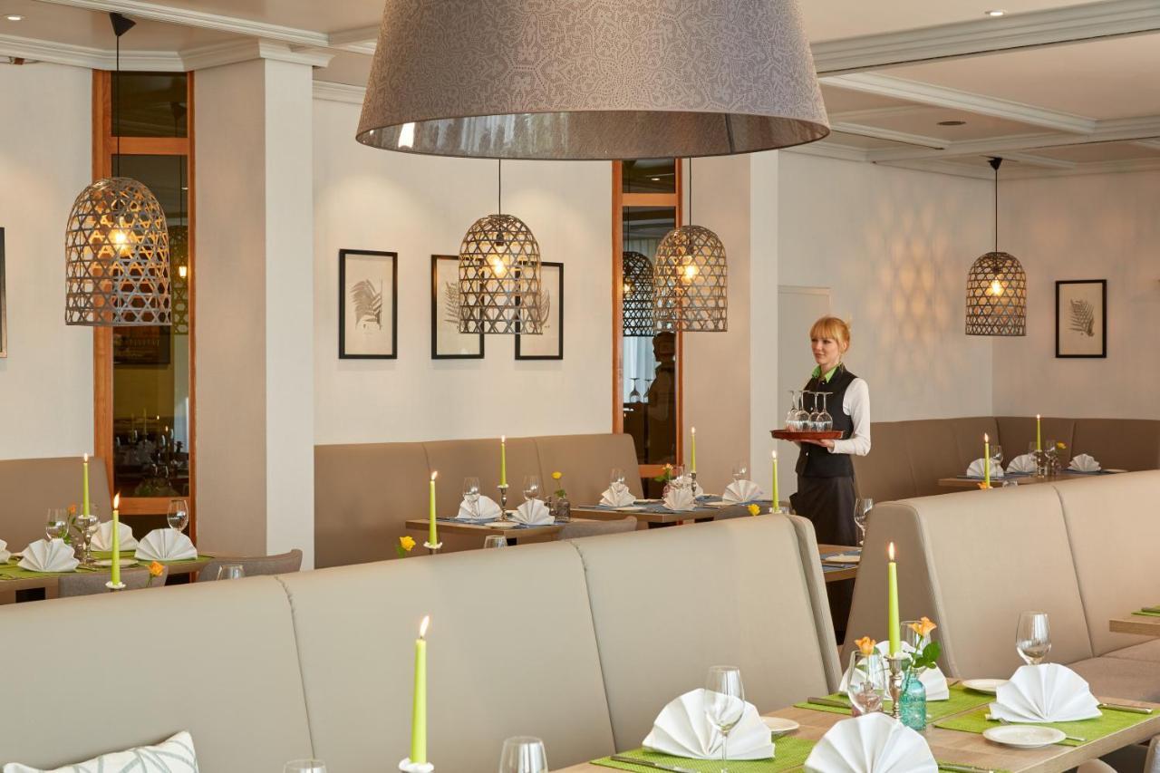H+ Hotel Stuttgart Herrenberg Exterior photo